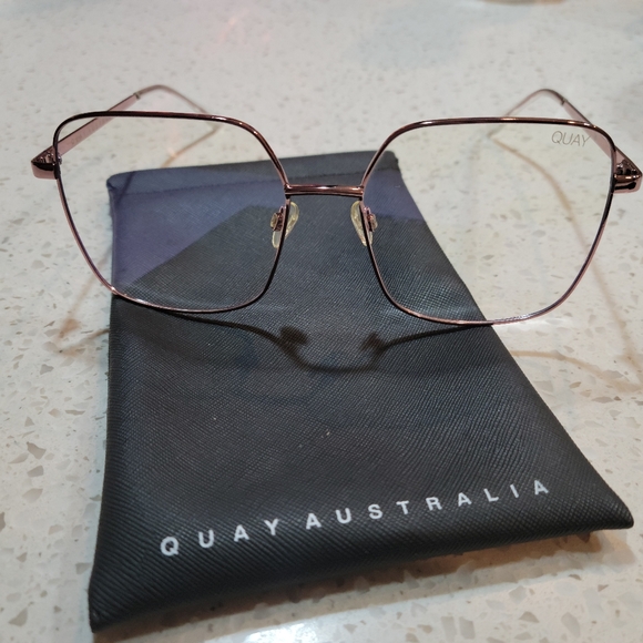 **Rose Gold Frame** Quay Australia Cheat Sheet - Blue Light Lens Eyeglasses - Picture 2 of 10